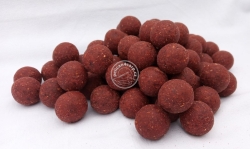 Maxcarp  Fresh Boilies 3D RED SALMON - STRAWBERRY  24mm 1kg